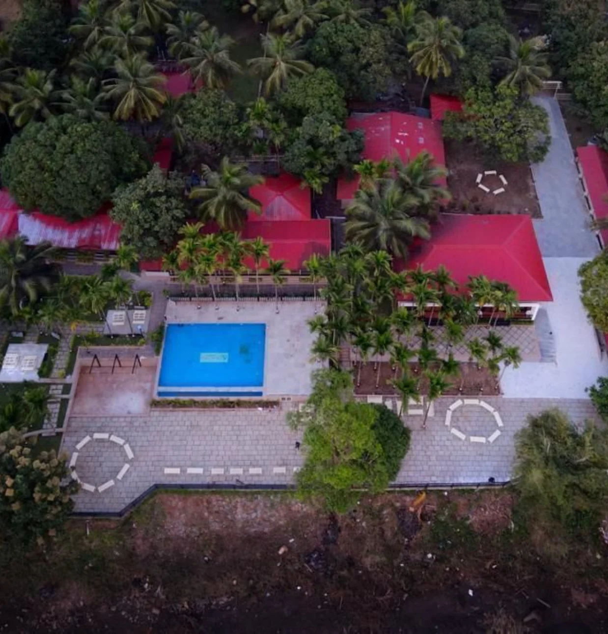 #192 dandeli package,png